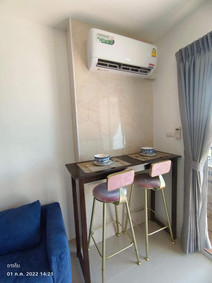 Trio Gems Condo, Pattaya Thailand ジョムティエンビーチ エクステリア 写真