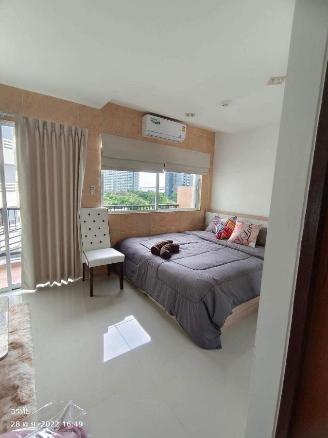 Trio Gems Condo, Pattaya Thailand ジョムティエンビーチ エクステリア 写真