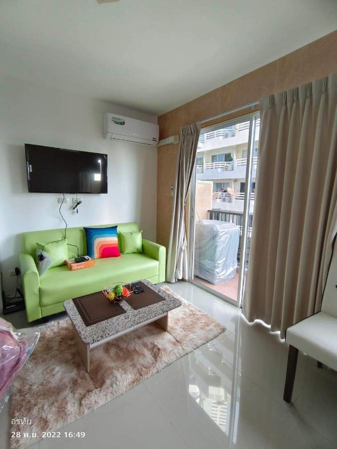Trio Gems Condo, Pattaya Thailand ジョムティエンビーチ エクステリア 写真