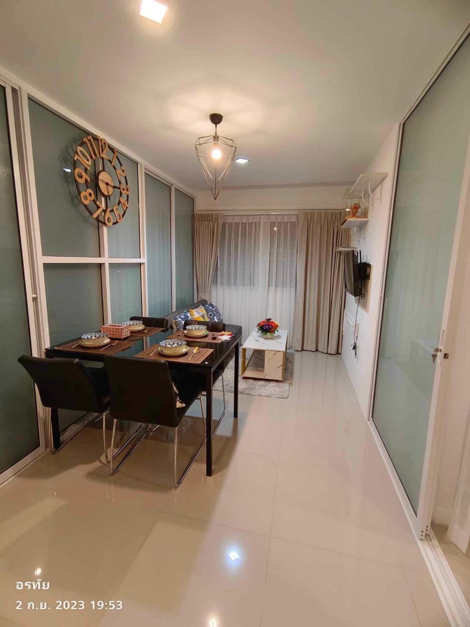 Trio Gems Condo, Pattaya Thailand ジョムティエンビーチ エクステリア 写真