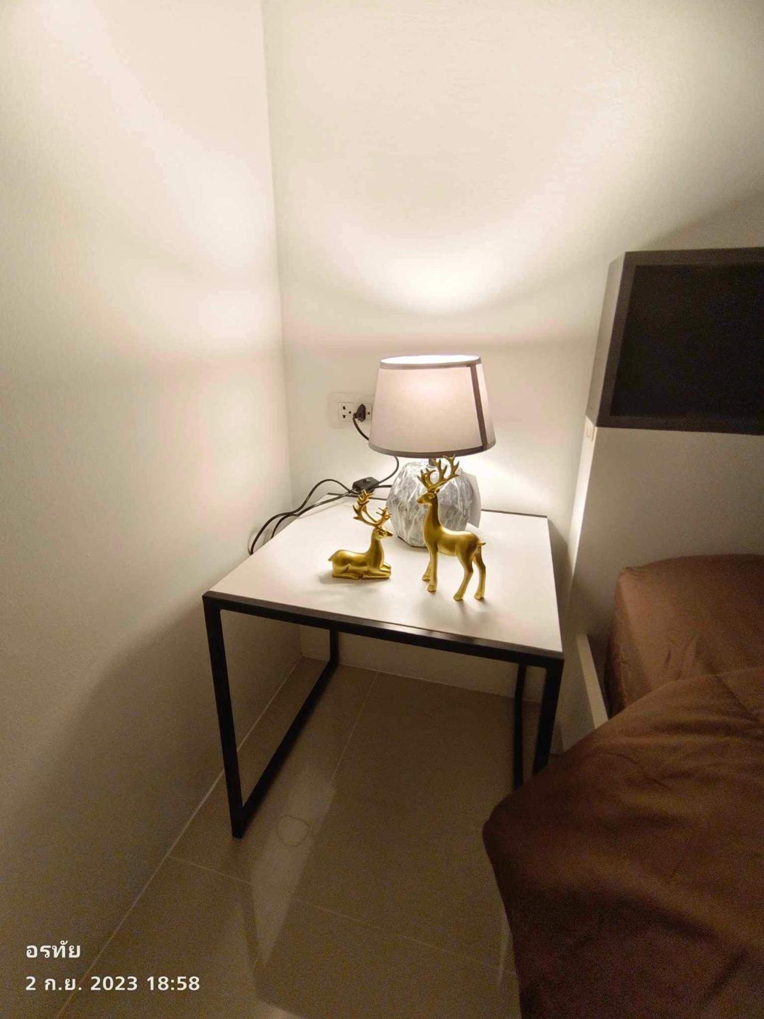 Trio Gems Condo, Pattaya Thailand ジョムティエンビーチ エクステリア 写真
