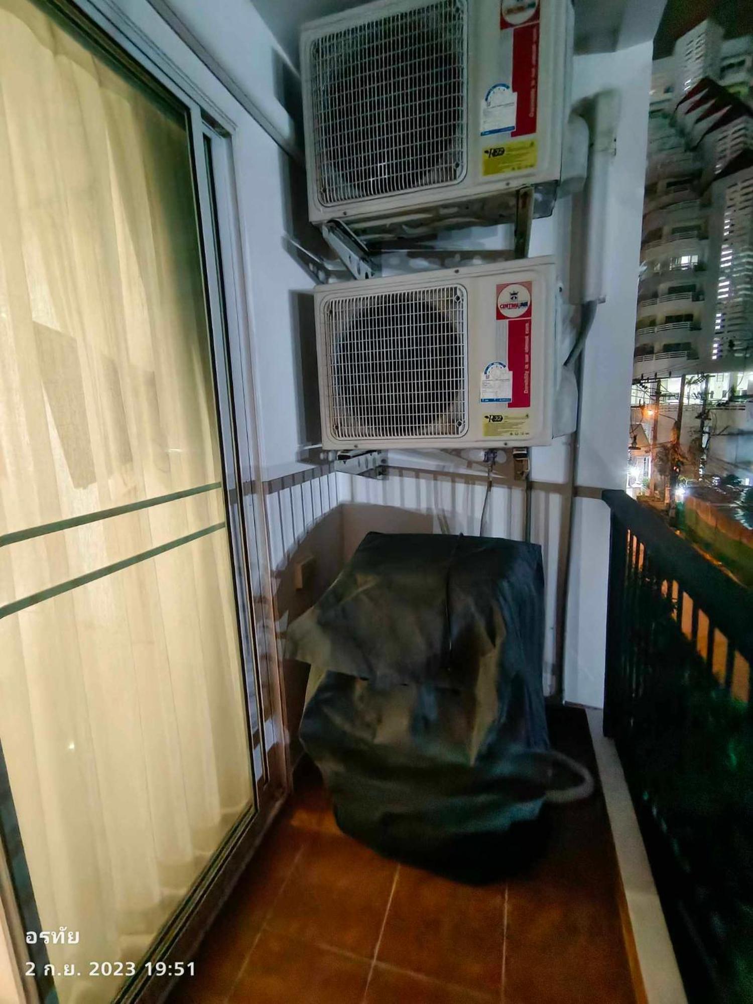 Trio Gems Condo, Pattaya Thailand ジョムティエンビーチ エクステリア 写真