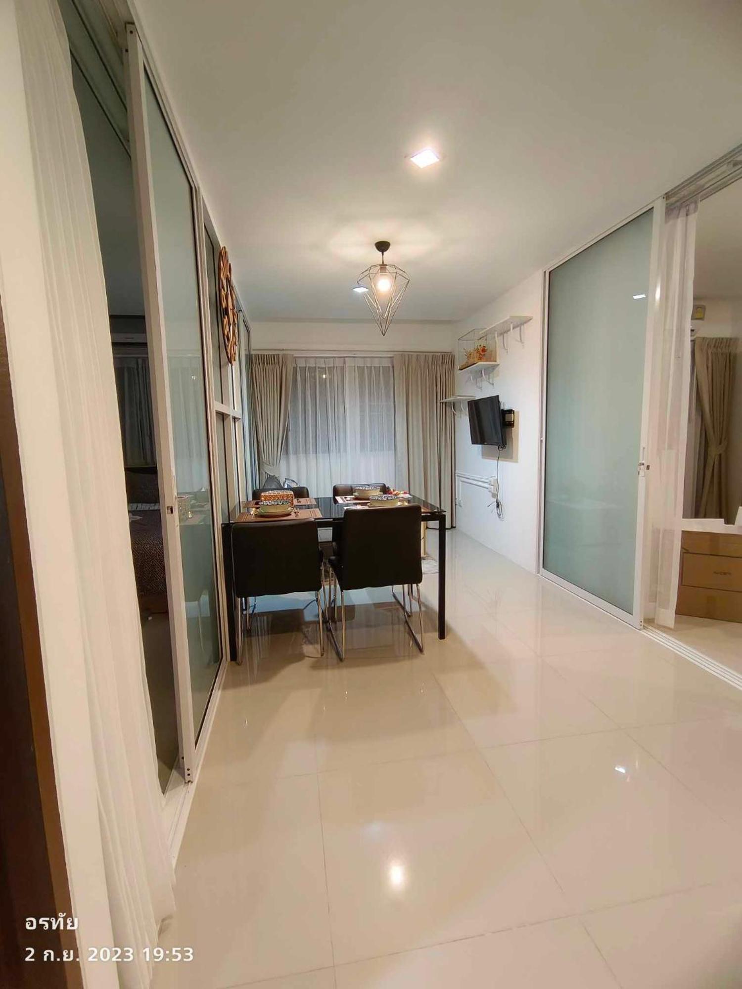 Trio Gems Condo, Pattaya Thailand ジョムティエンビーチ エクステリア 写真