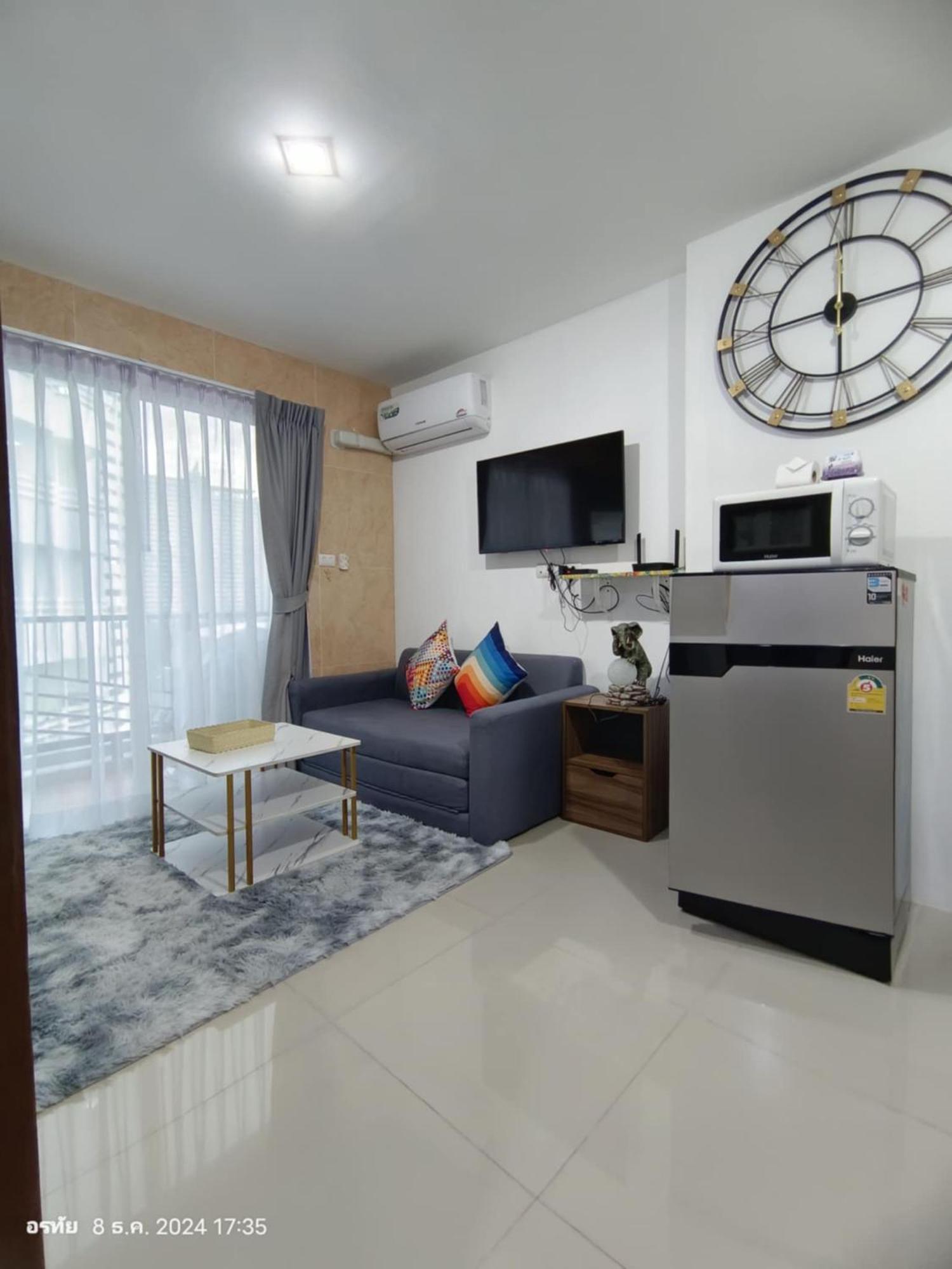 Trio Gems Condo, Pattaya Thailand ジョムティエンビーチ エクステリア 写真
